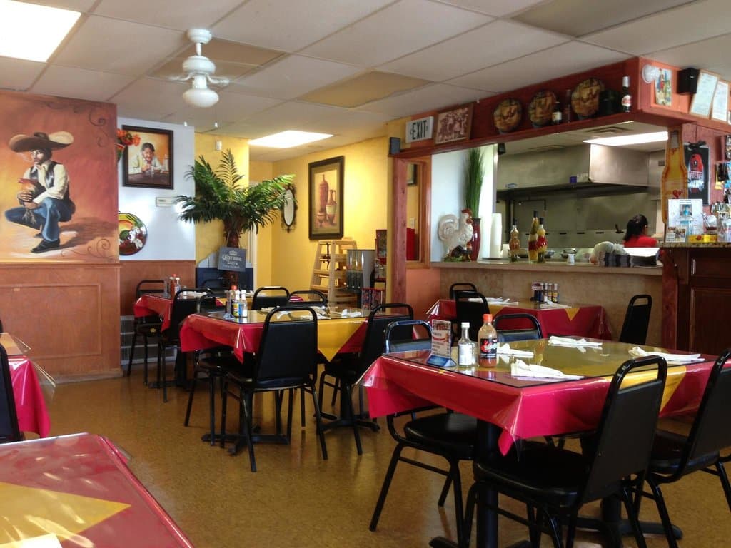 Delicious food, drinks and service!!