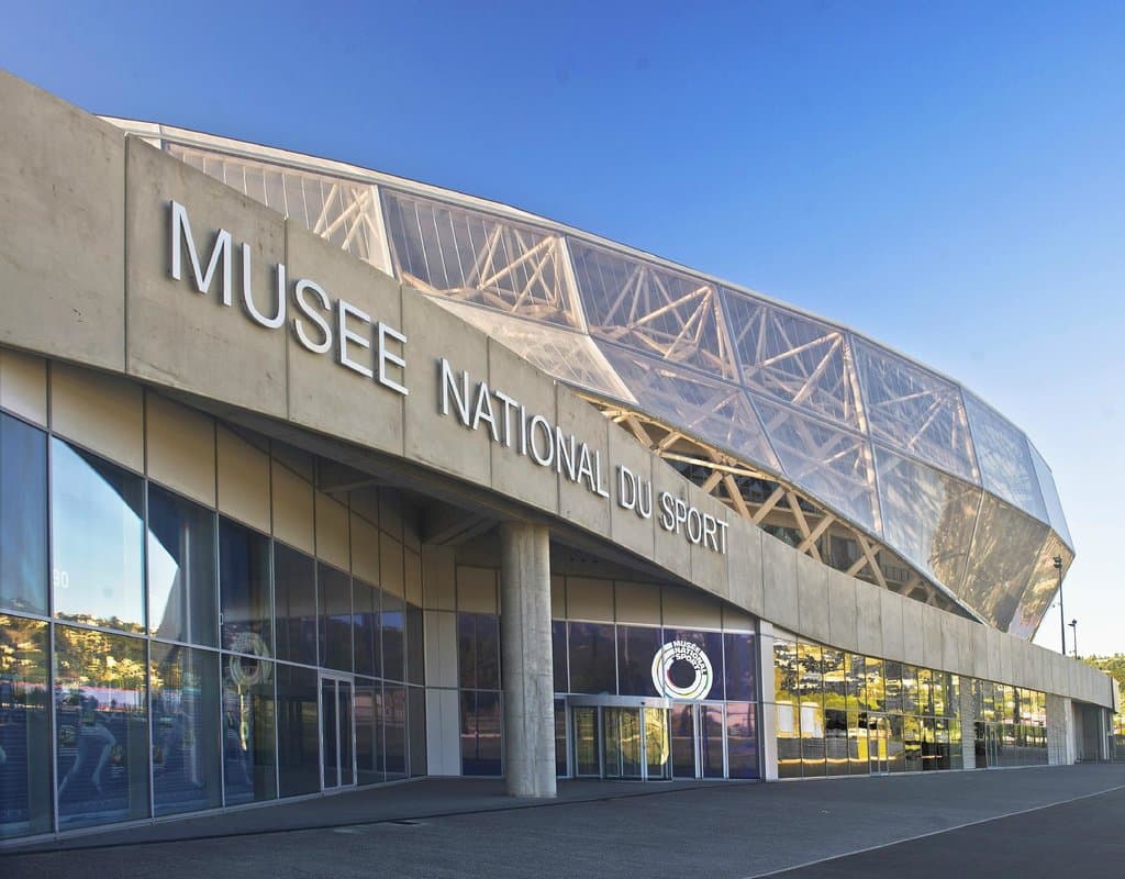 Façade du Musée National du Sport