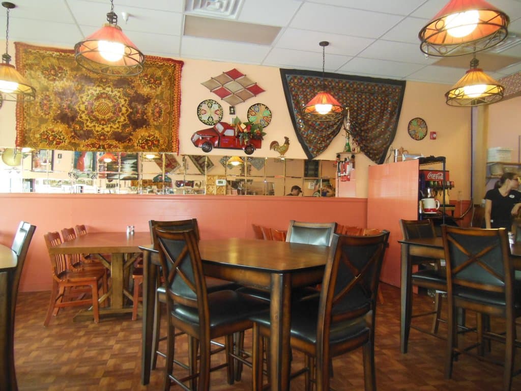 The restaurant is decorated with charming objects from the Middle East