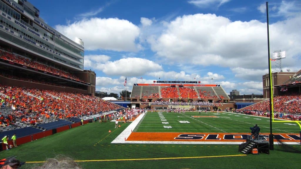 U of I vs WKU
