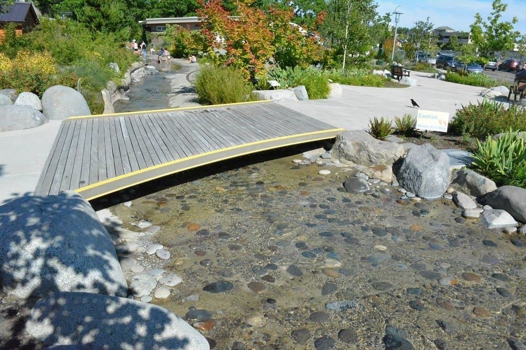 Kids & whole family friendly place to be on those sunny days when you are in downtown and have t