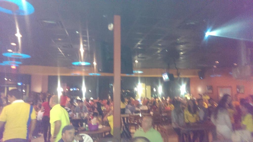 ambiente de partido de futbol