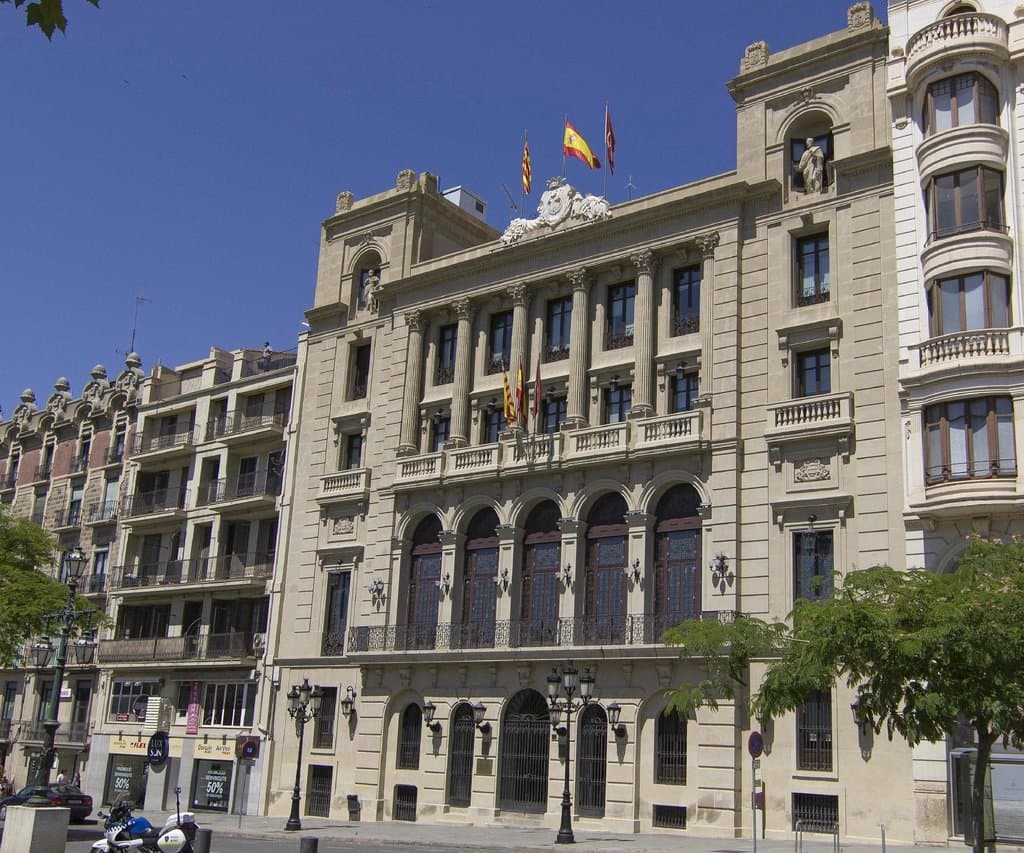 Fachada palacio de la Paeria