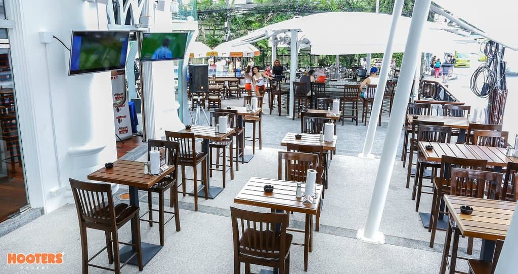 OUTDOOR PATIO