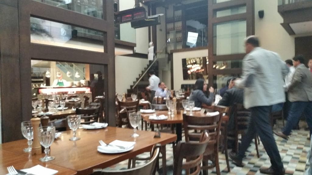 Harrys Bar