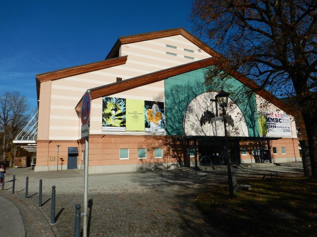 Frente do teatro