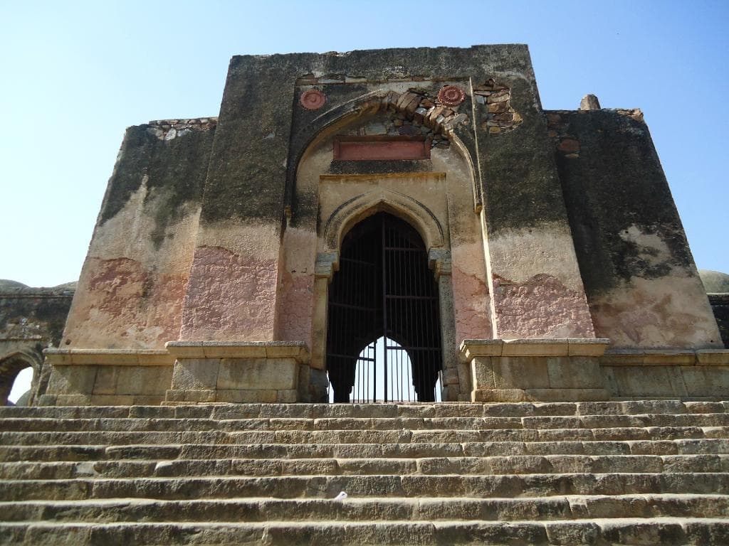 The entrance of the mosque.