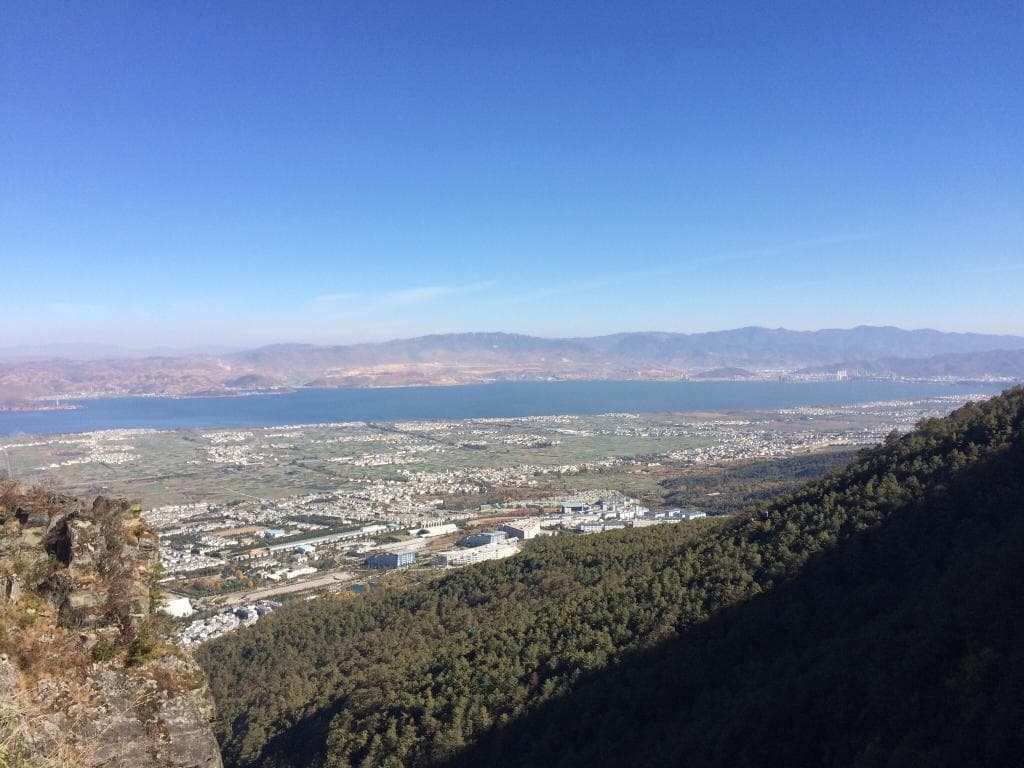 View over city and Lake from walking route