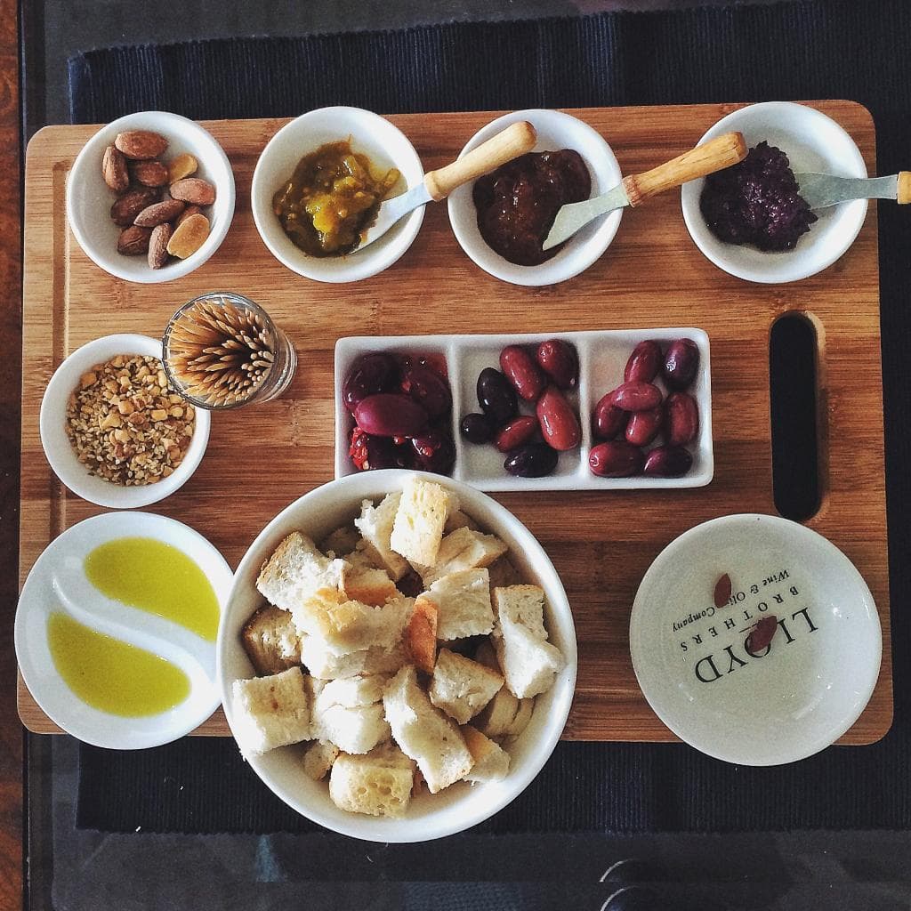 Olive plate