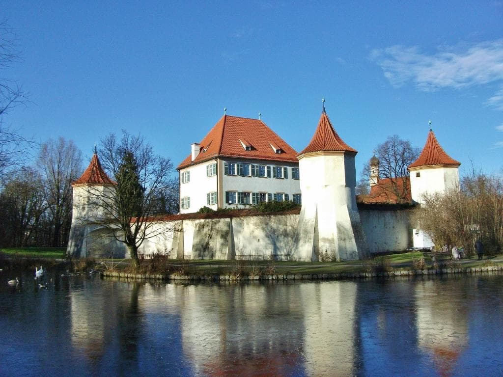 Замок Блютенбург / Schloss Blutenburg