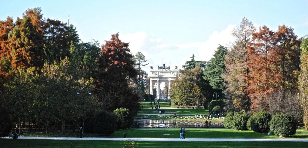 Arco della Pace at the other end of the park