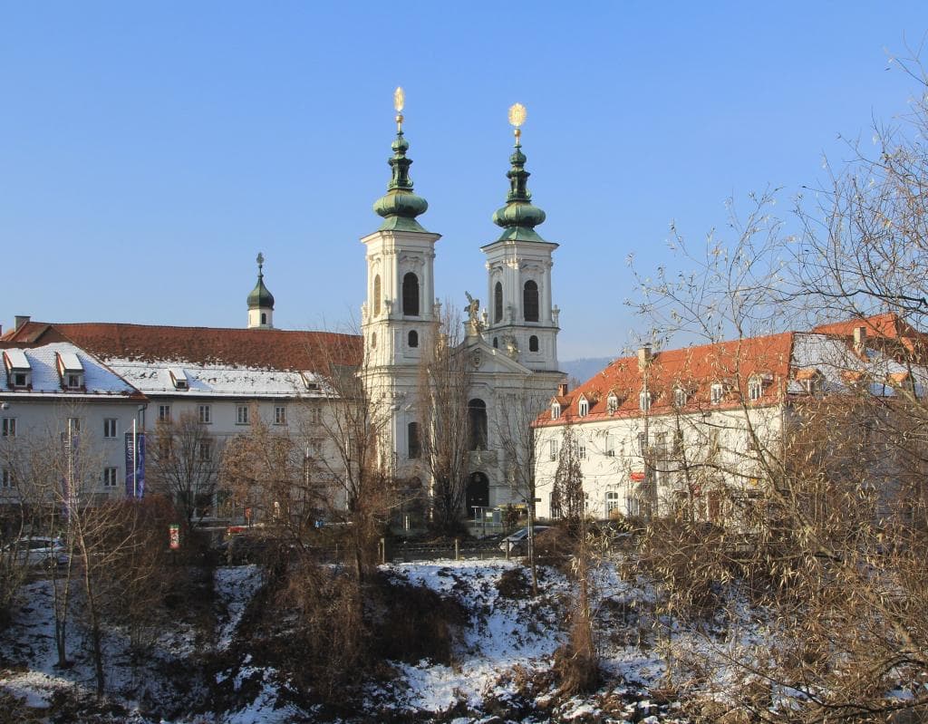 Mariahilferkirche. Вид с противоположного берега Мура
