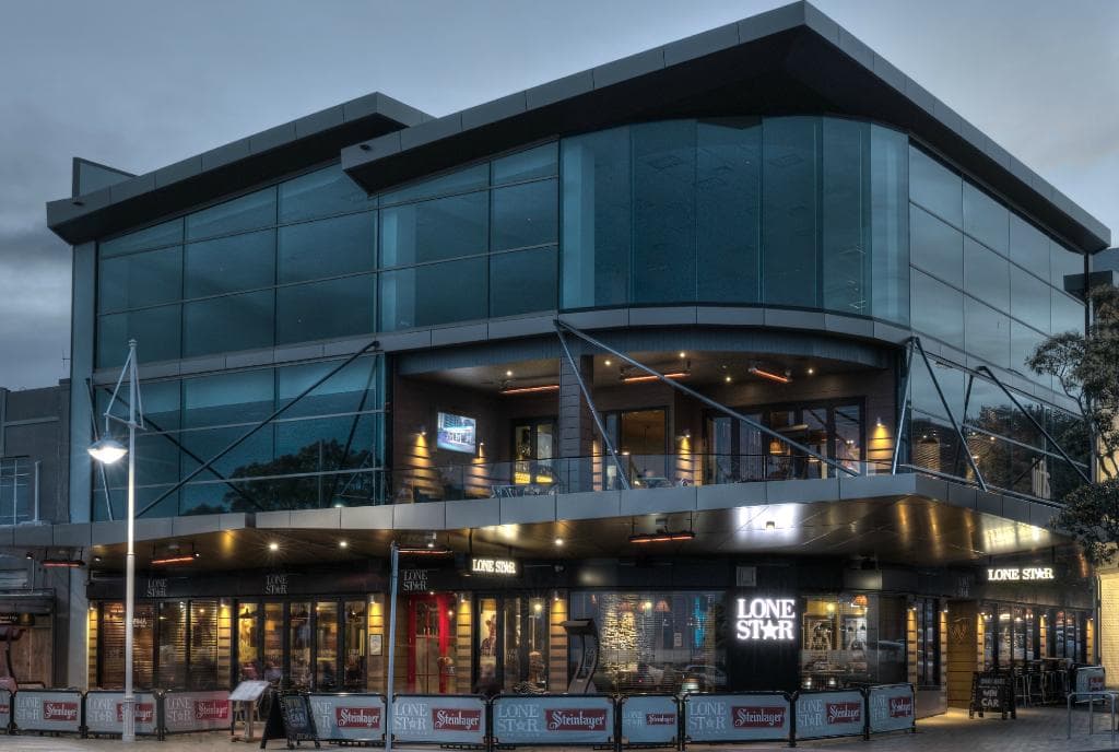 Lone Star Cafe & Bar Tauranga, Cnr Harington St & The Strand