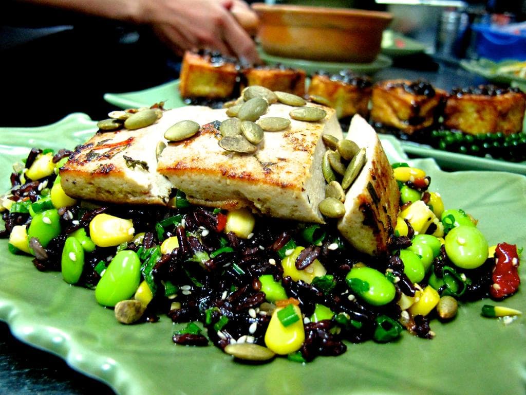 Edamame salad w/Tofu marinated citrus soy