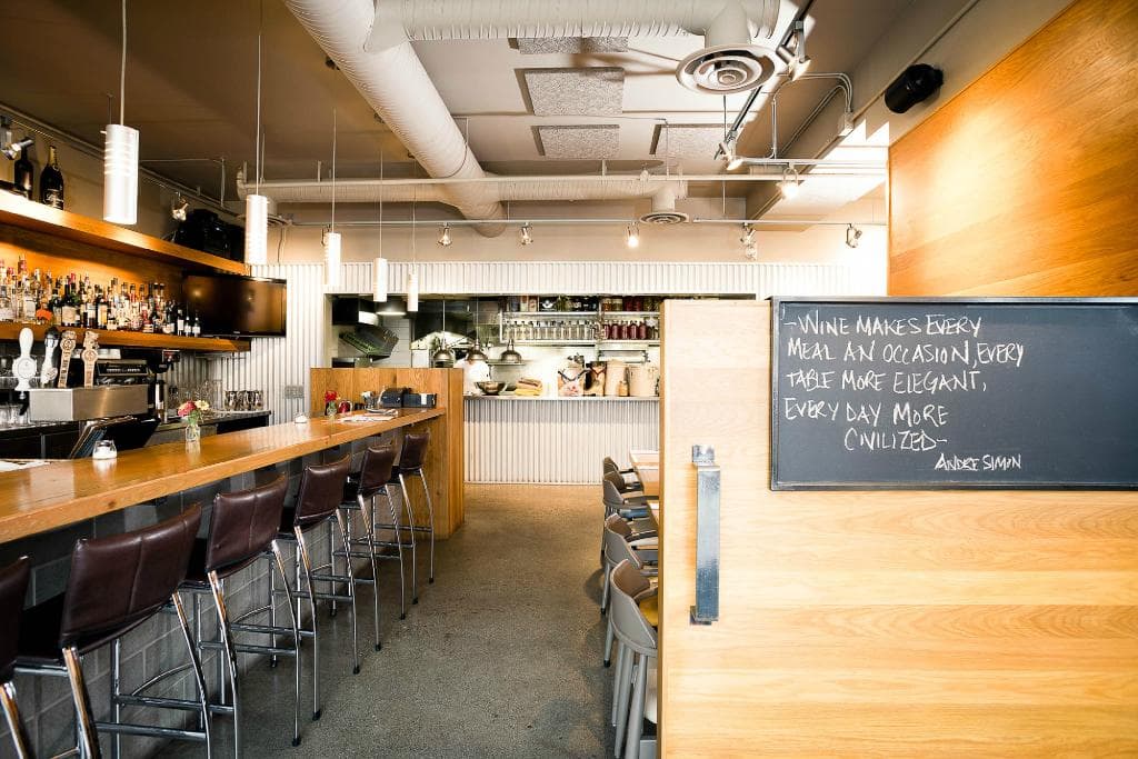 Bar / Kitchen