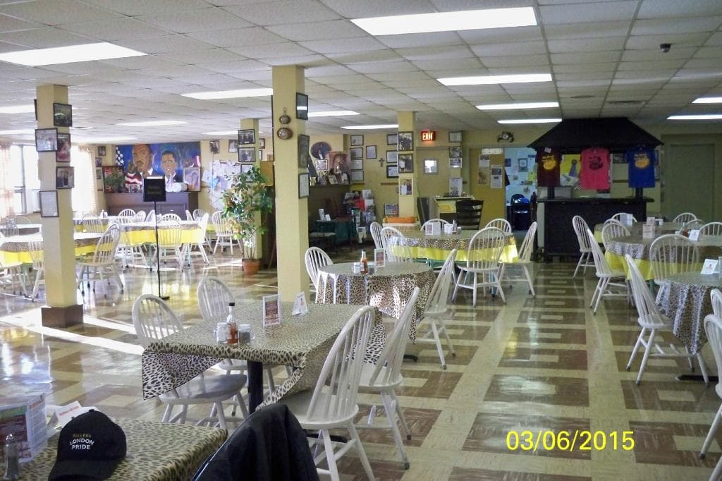 Bright cafeteria-style decor