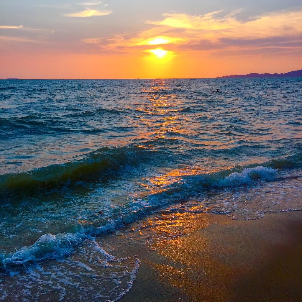 Jomtien beach sunset