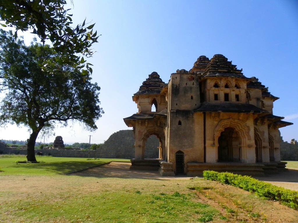 Zenana Enclosure  |  Royal Enclosures, Bellary District, Hampi, India14