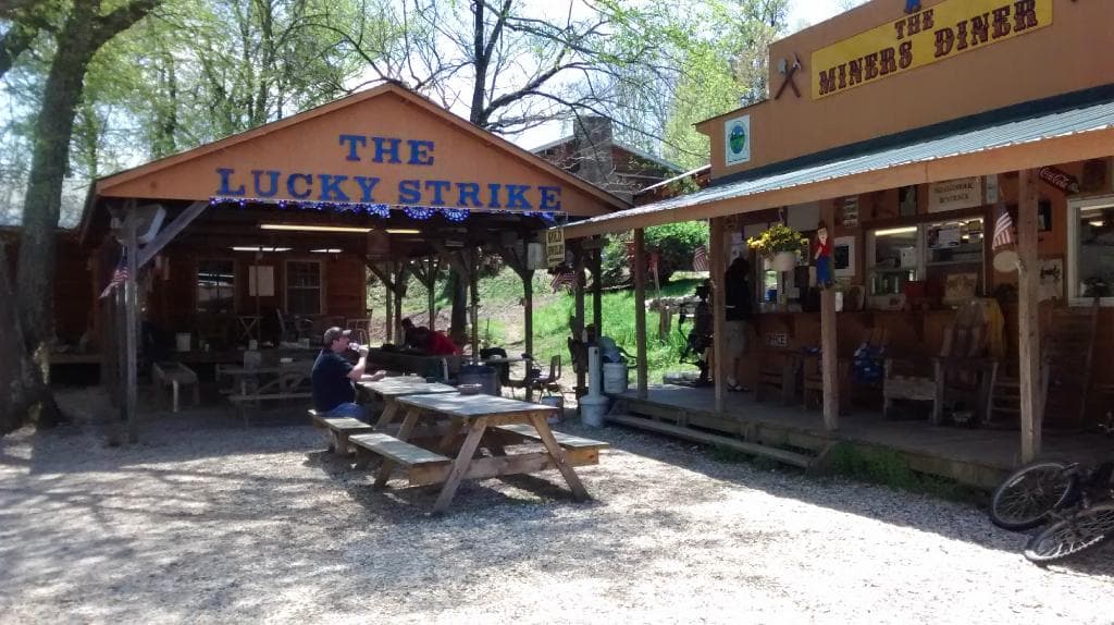 Lucky Strike complex - panning tables, shop, and Miner's Diner