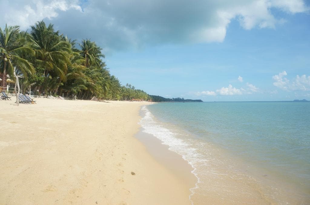 Maenam Beach