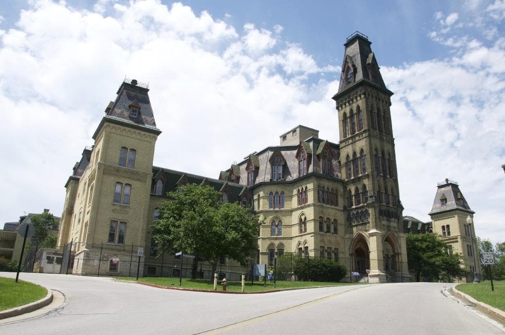 The main- an iconic building