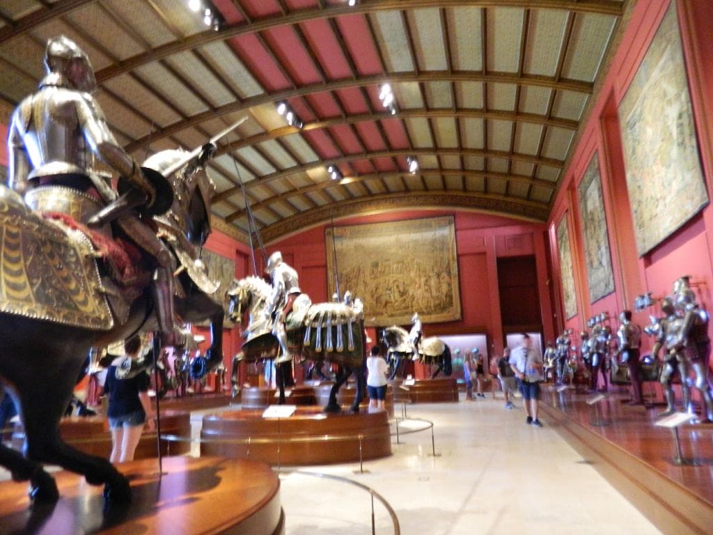 Caballeros y armaduras