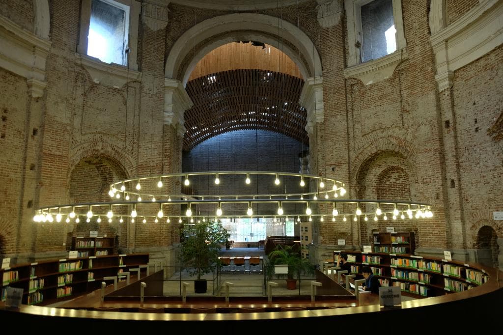 Biblioteca Pias de San Fernando, Madrid