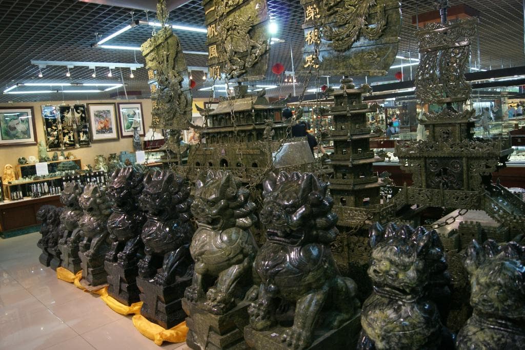 Шедевры из нефрита