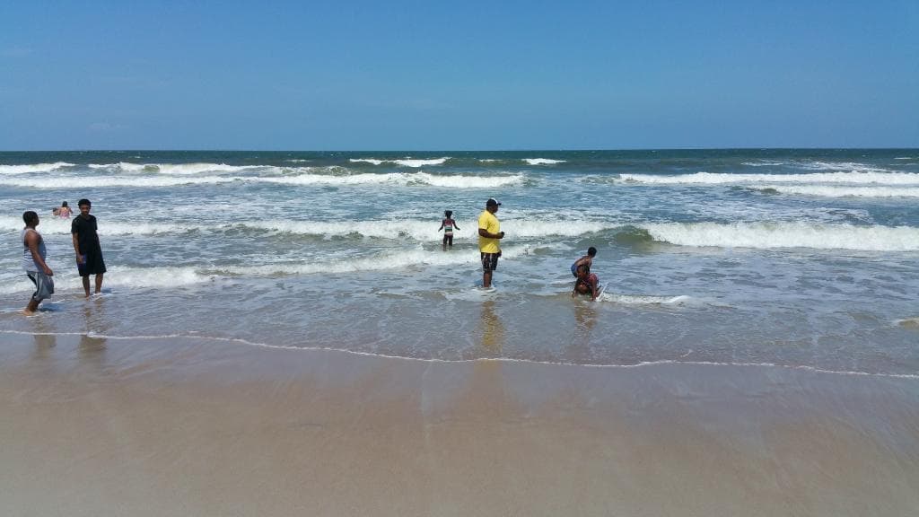 Strong waves at American Beach