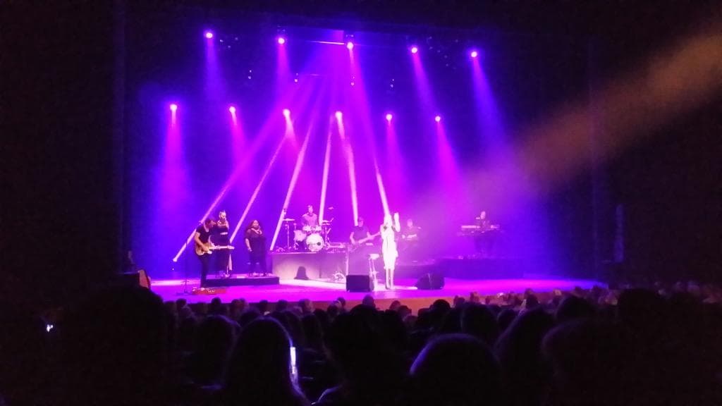 Glennis Grace