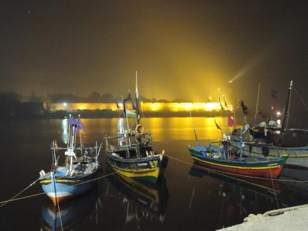 2:00 am @ jetty garden