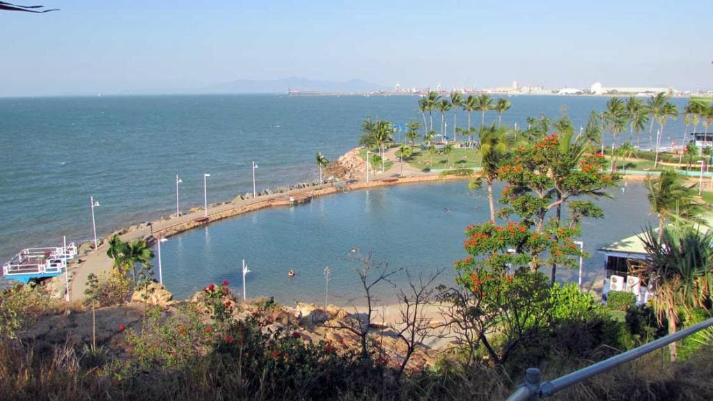 View of rockpool from Kissing Point