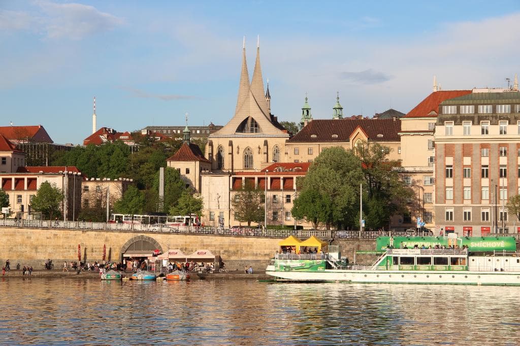 Эммаусский монастырь.