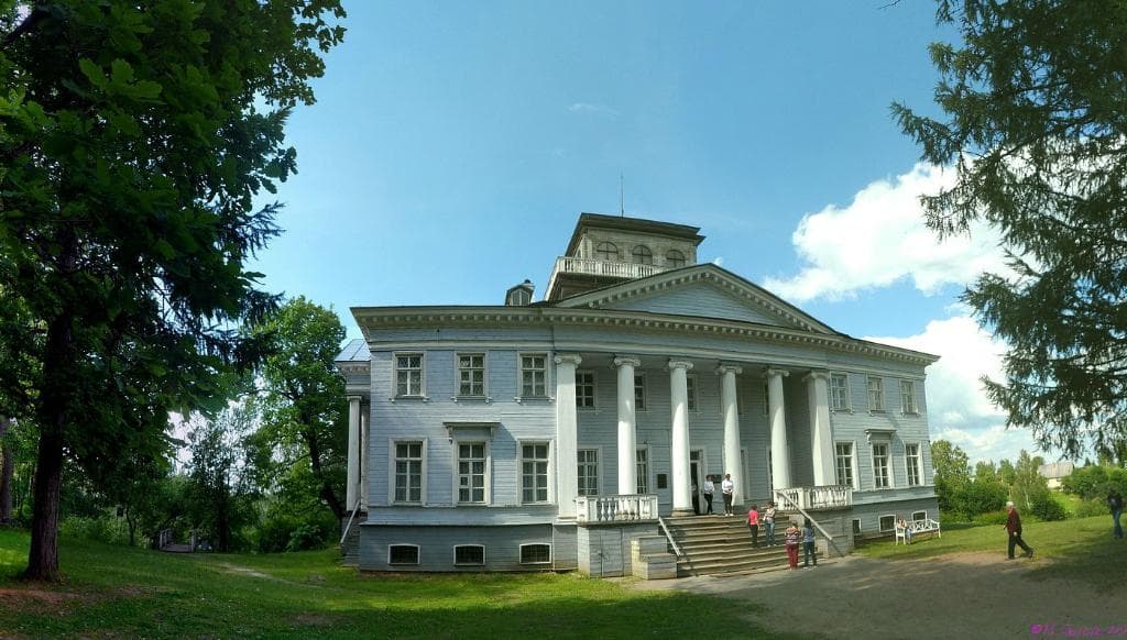 Rozhdestveno Estate Museum