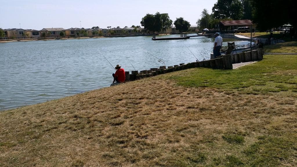 One of the 3 or 4 lakes