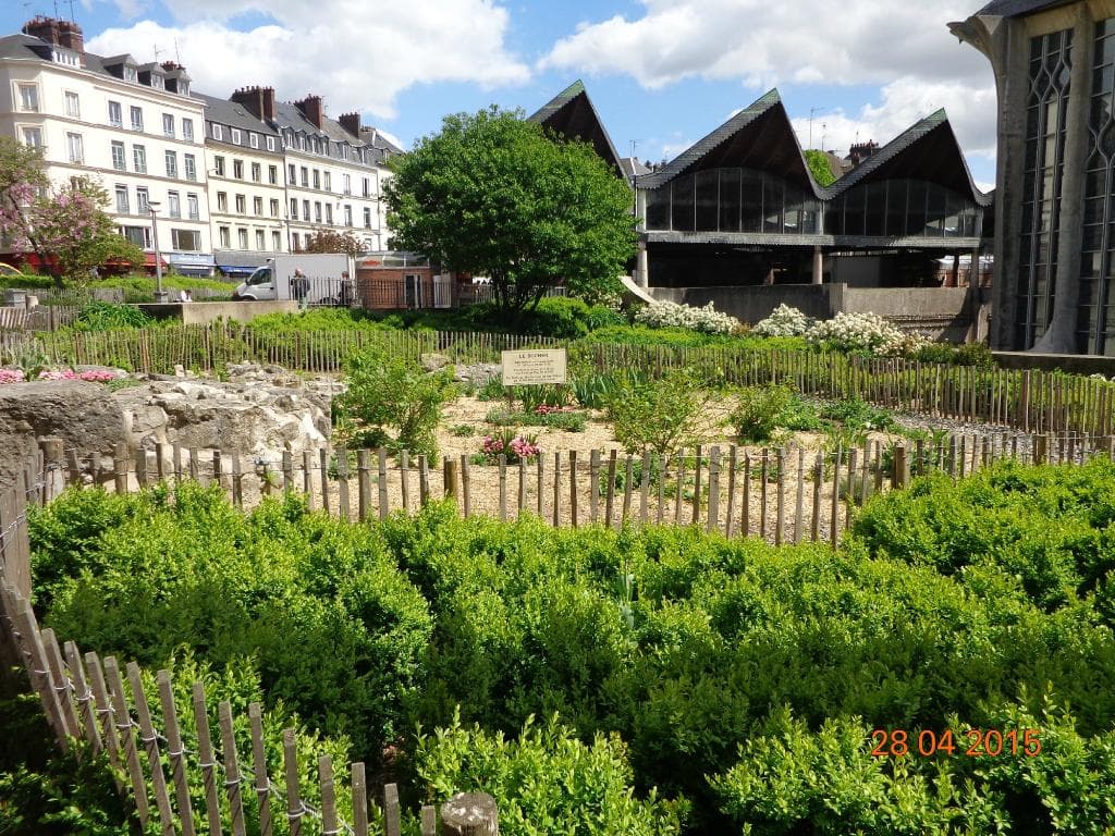 Church of St. Joan of Arc 4