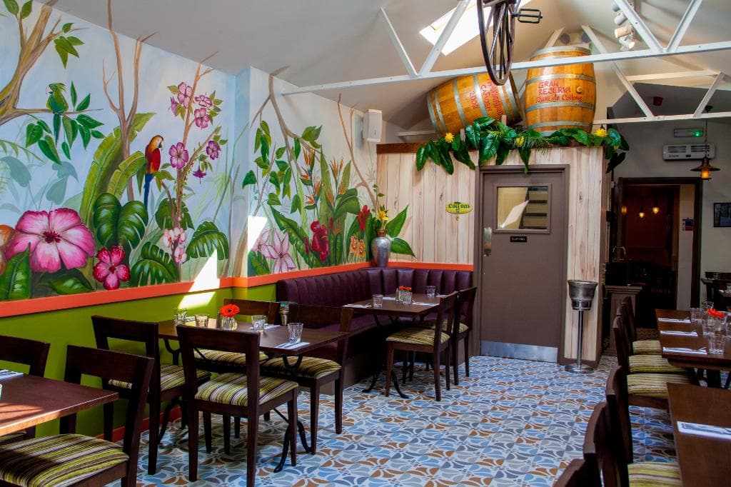 Dining room 1