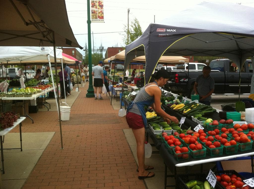 Market Day, Summer