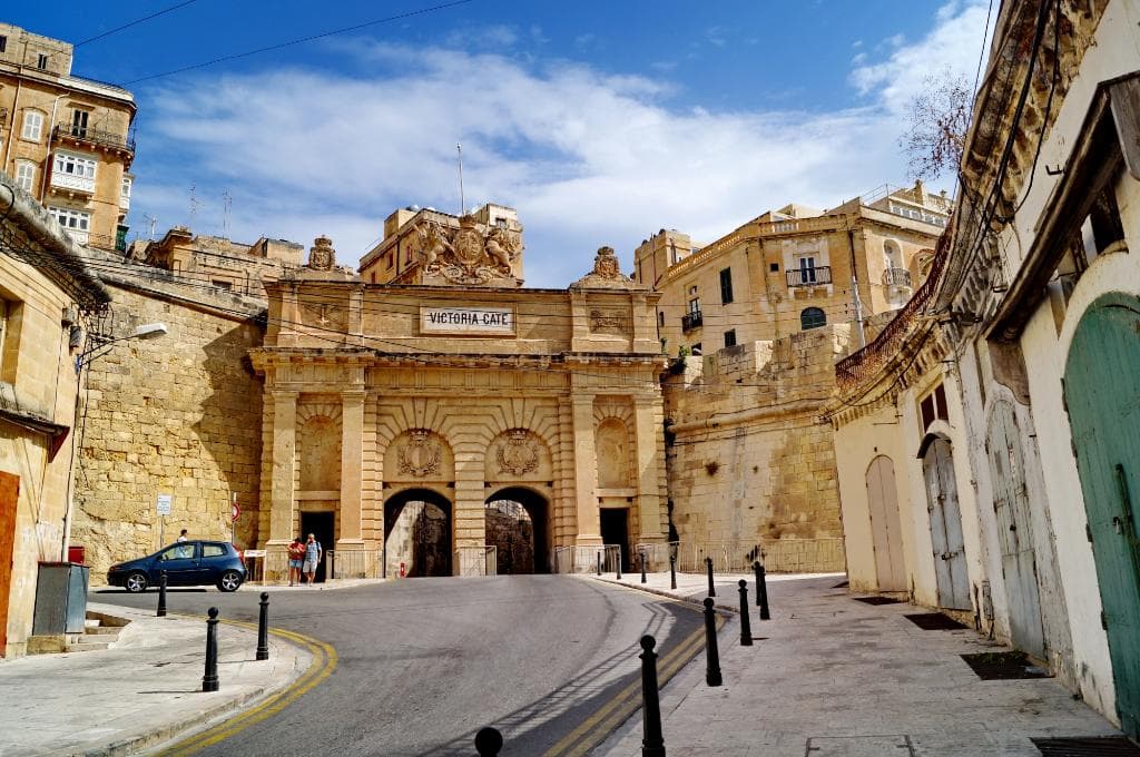 Victoria Gate