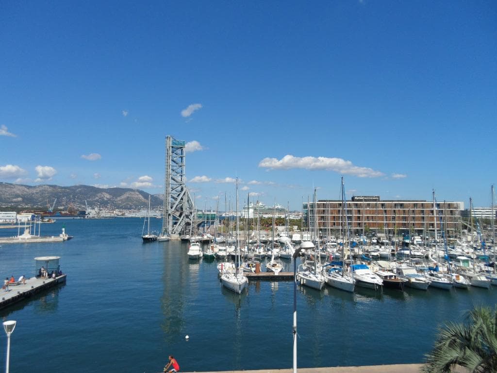 Le Pont Levant et le port de La Seyne-sur-Mer
