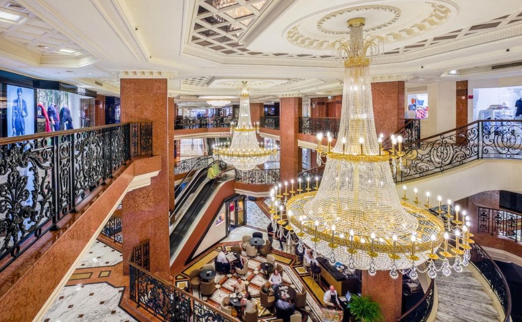 Le Metropole Shopping Center