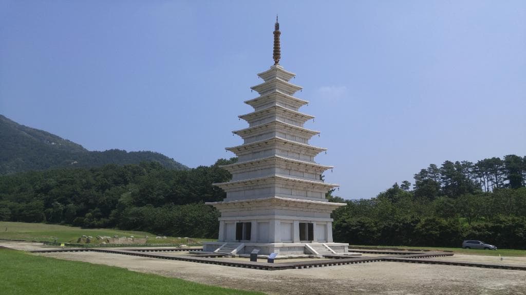 model pagoda