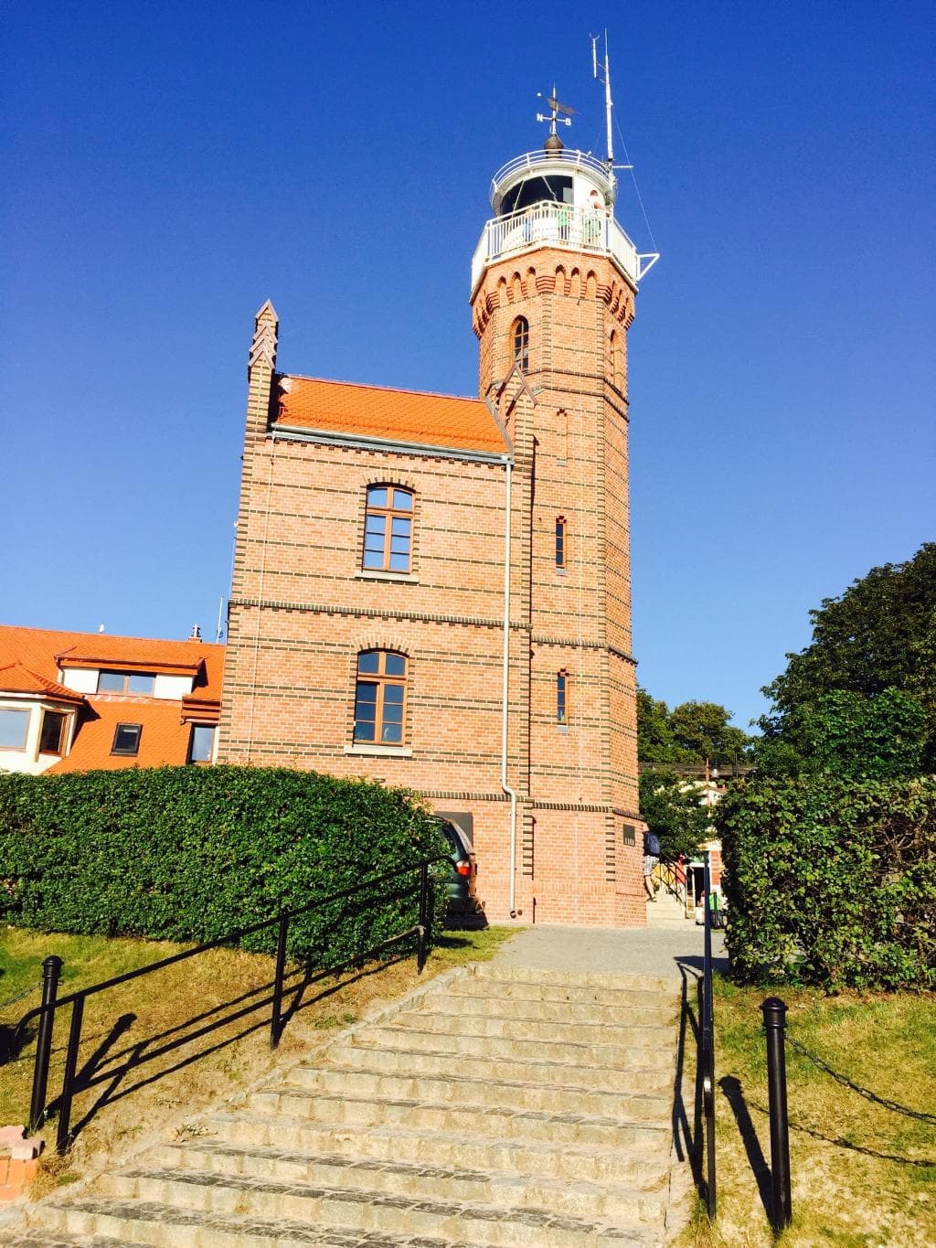 LATARNIA MORSKA W USTCE