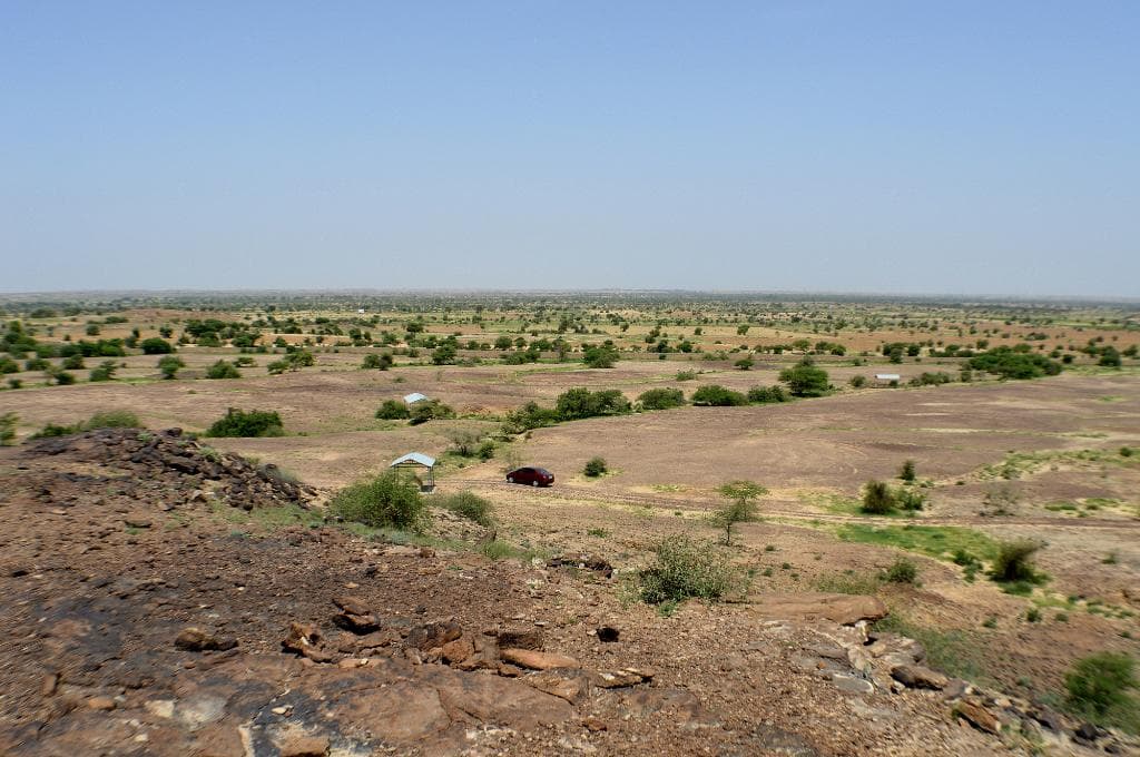 this is what it looks like.. from the above..  sheds are the places where they have kept the fos