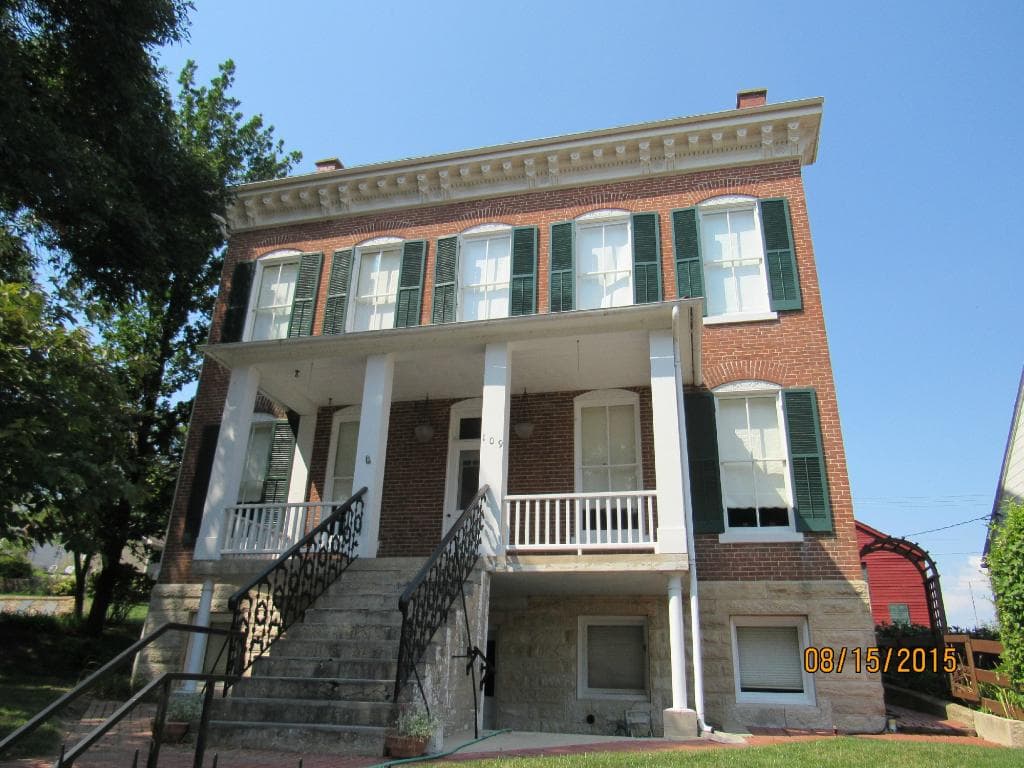Surgeons home