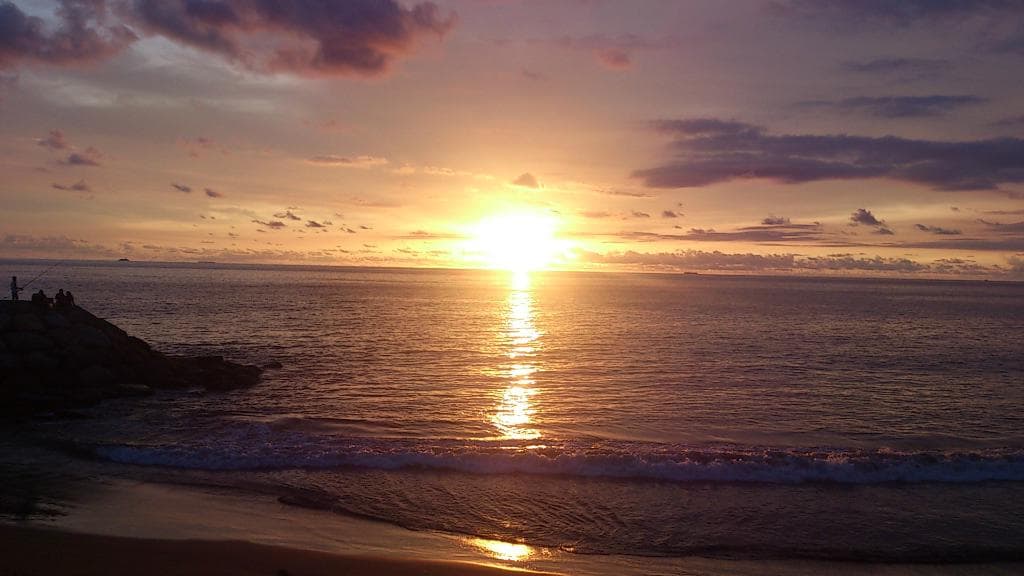インド洋に沈む夕日が綺麗でした