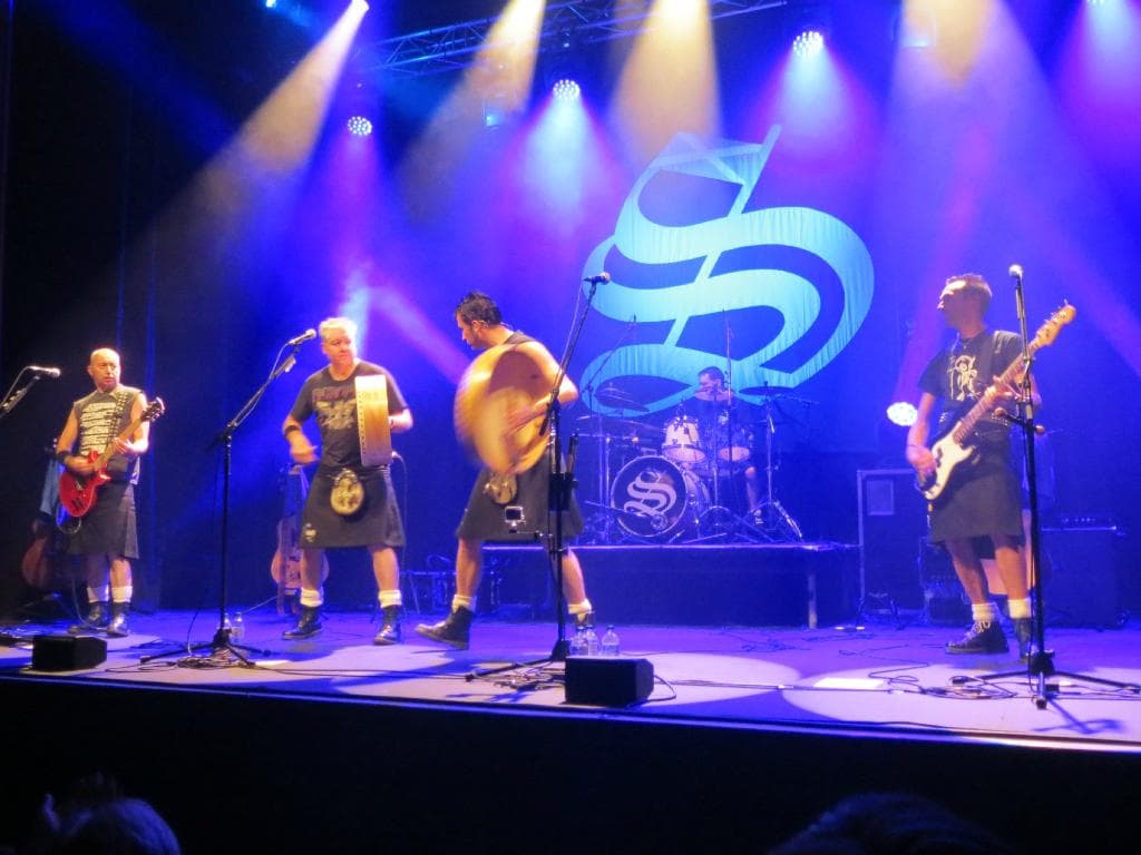 Scocha on stage