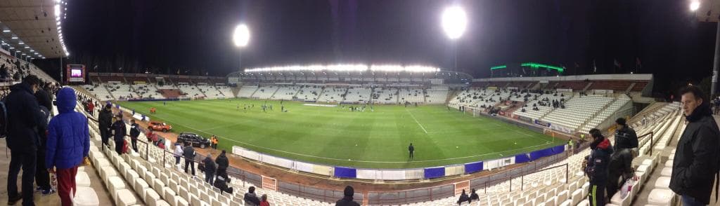 Uno de los estadios historicos de primera divison de los años 90 con el equipo manchego y su que