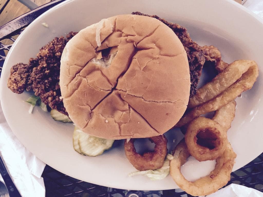 Curve Restaurant and Bar