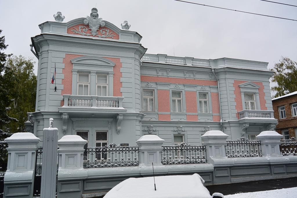 Здание музея мне понравилось больше всего )))